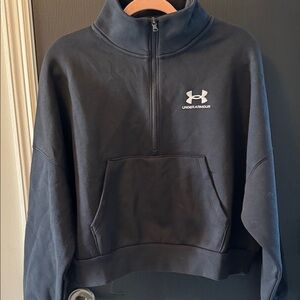 Under Armour Cropped Black Half-Zip Sweatshirt